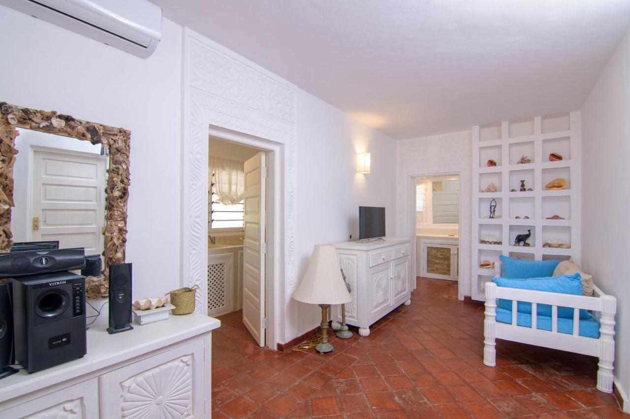 Coral Key Villa Malindi Bagian luar foto